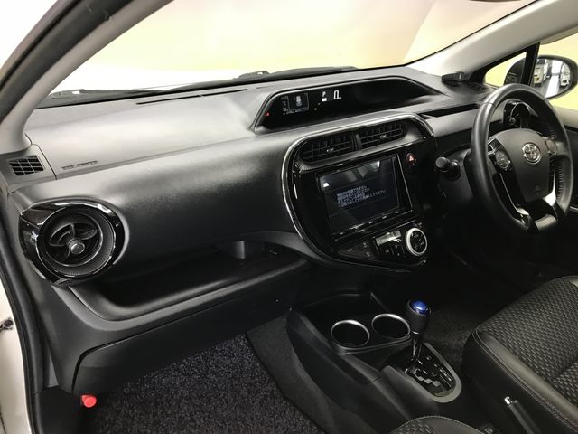 TOYOTA AQUA 2019 Image 31