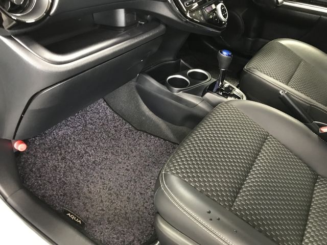 TOYOTA AQUA 2019 Image 31