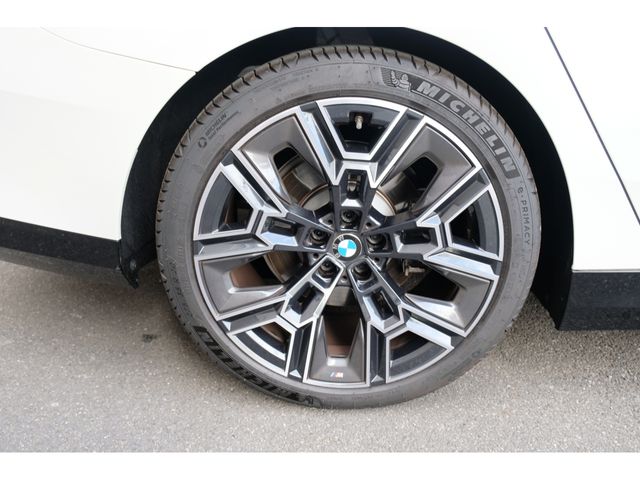 BMW 5SERIES TOURING 2025 Image 31