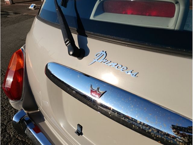 NISSAN MARCH BOX 2000 Image 31