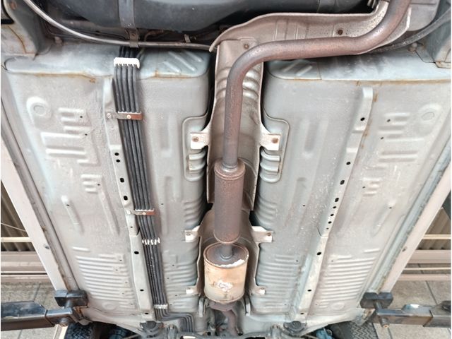 NISSAN MARCH BOX 2000 Image 31