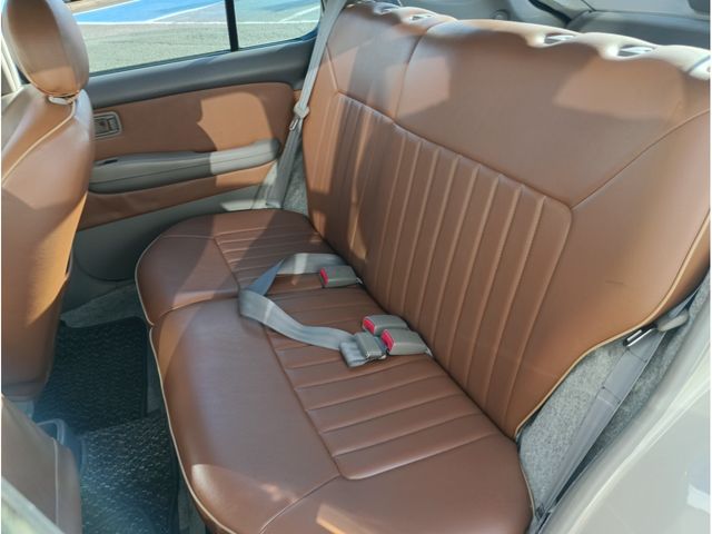 NISSAN MARCH BOX 2000 Image 31