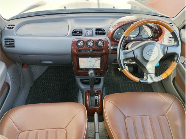 NISSAN MARCH BOX 2000 Image 31