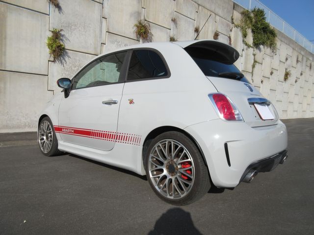 FIAT ABARTH 500 2009 Image 31
