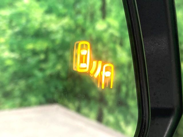 TOYOTA HARRIER HYBRID 2023 Image 31