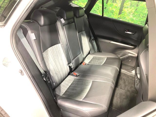 TOYOTA HARRIER HYBRID 2023 Image 31