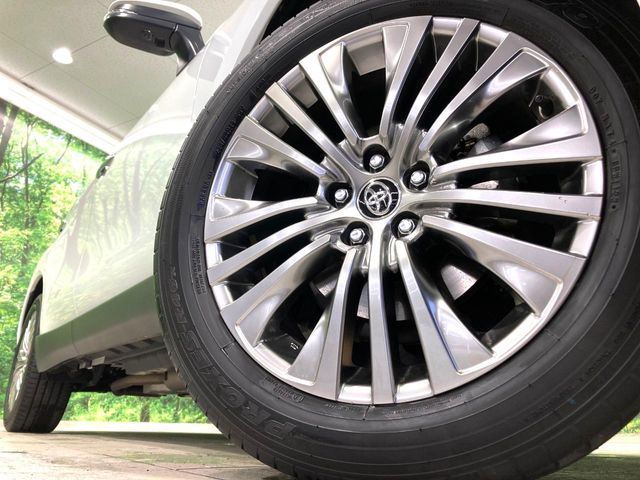 TOYOTA HARRIER HYBRID 2023 Image 31