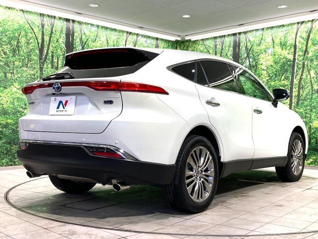 TOYOTA HARRIER HYBRID 2023 Image 31