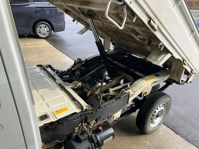 DAIHATSU HIJET TRUCK 4WD 2017 Image 31