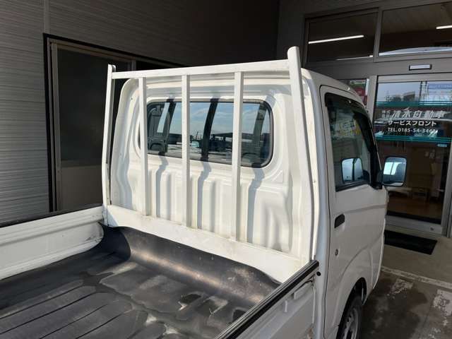 DAIHATSU HIJET TRUCK 4WD 2017 Image 31