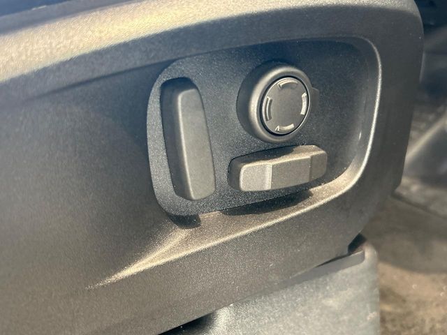 ROVER DEFENDER 2023 Image 31