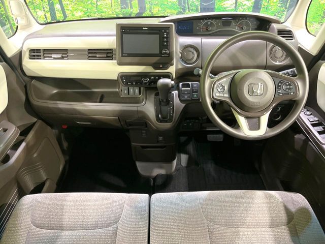 HONDA N BOX 2022 Image 31