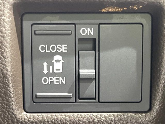 HONDA N BOX 2022 Image 31