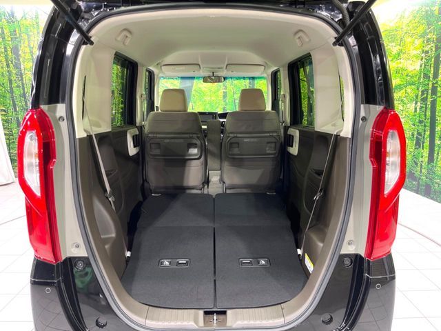 HONDA N BOX 2022 Image 31