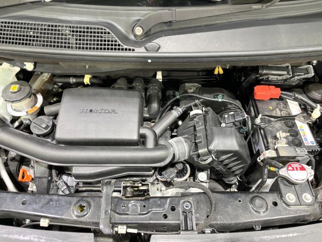 HONDA N BOX 2022 Image 31