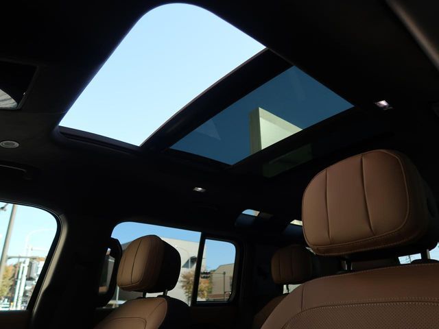 ROVER DEFENDER 2024 Image 31