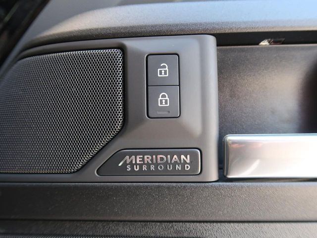 ROVER DEFENDER 2024 Image 31