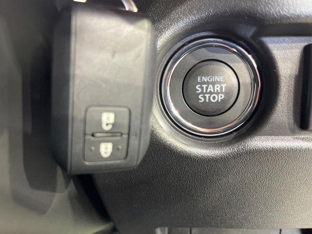 SUZUKI JIMNY NOMADE 2025 Image 31