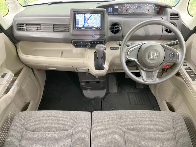 HONDA N BOX 2018 Image 31