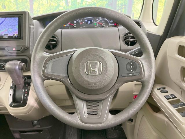 HONDA N BOX 2018 Image 31