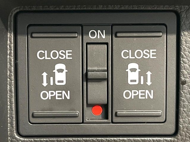 HONDA STEPWAGON E:HEV SPAD 2022 Image 31