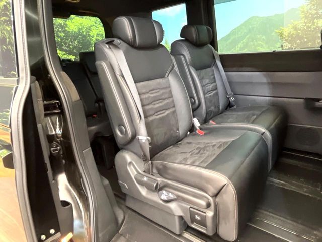 HONDA STEPWAGON E:HEV SPAD 2022 Image 31