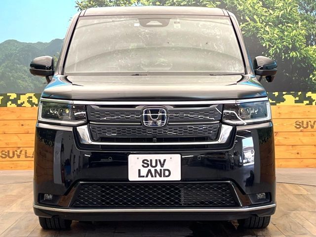 HONDA STEPWAGON E:HEV SPAD 2022 Image 31