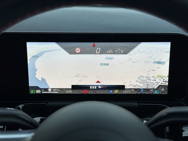 MERCEDES BENZ GLA CL 2024 Image 31