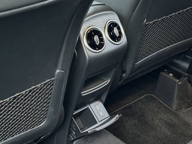 MERCEDES BENZ GLA CL 2024 Image 31