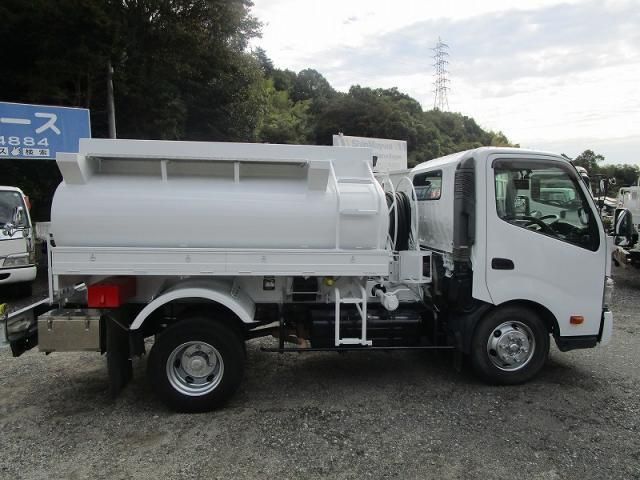 TOYOTA DYNA 2017 Image 31