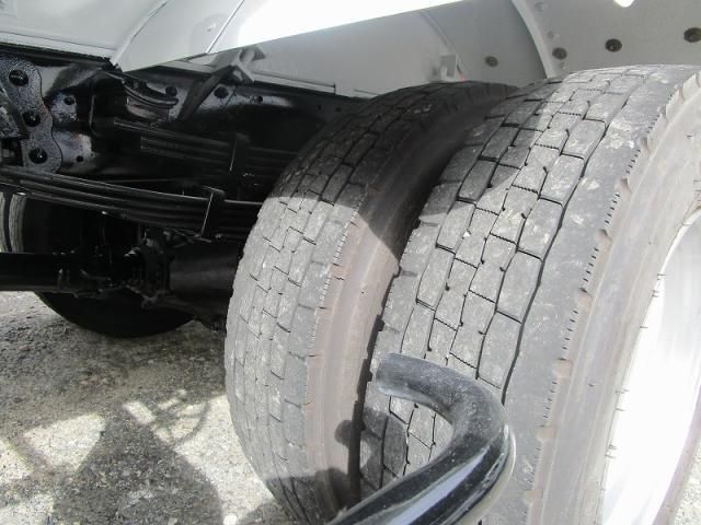 TOYOTA DYNA 2017 Image 31