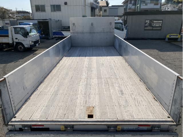 MITSUBISHI FUSOU FIGHTER 2015 Image 31