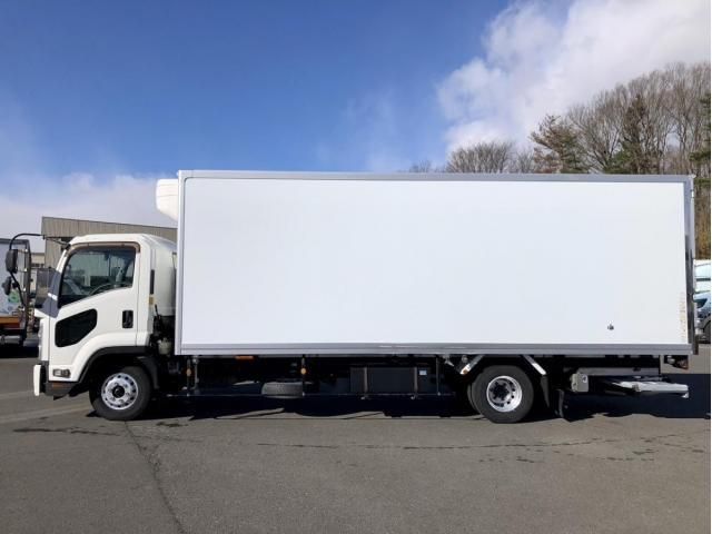 ISUZU FORWARD 2017 Image 31