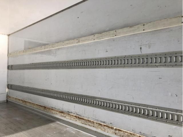 ISUZU FORWARD 2017 Image 31