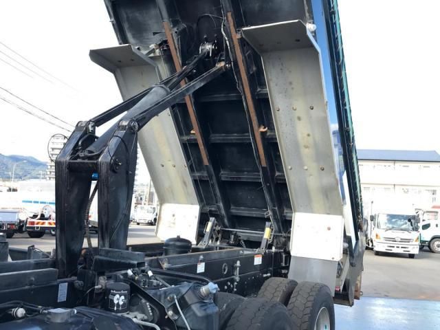 MITSUBISHI FUSOU SUPER GREAT 2018 Image 31