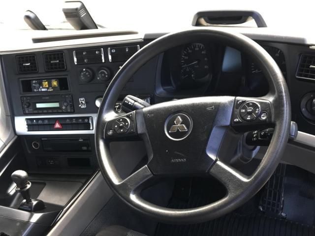 MITSUBISHI FUSOU SUPER GREAT 2018 Image 31