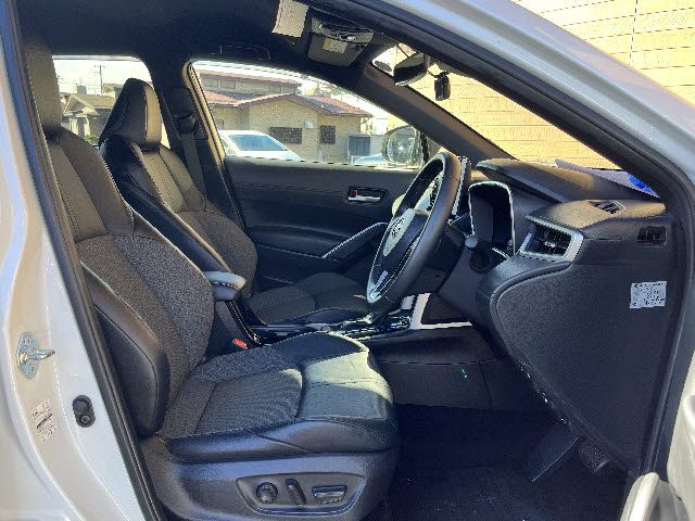 TOYOTA COROLLA CROSS HYBRID 2022 Image 31