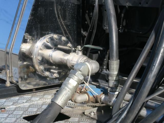 NISSAN DIESEL QUON 2015 Image 31