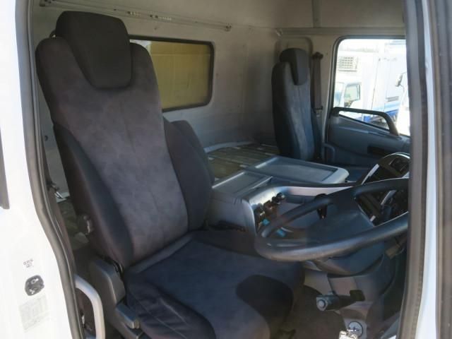 NISSAN DIESEL QUON 2015 Image 31