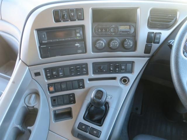 NISSAN DIESEL QUON 2015 Image 31