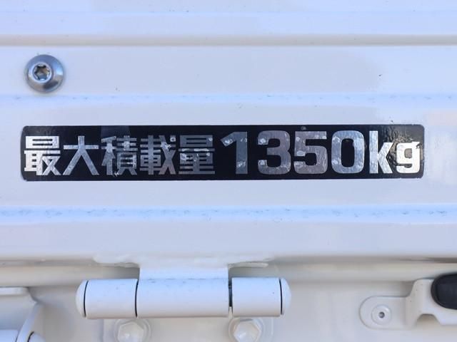 TOYOTA DYNA 2018 Image 31