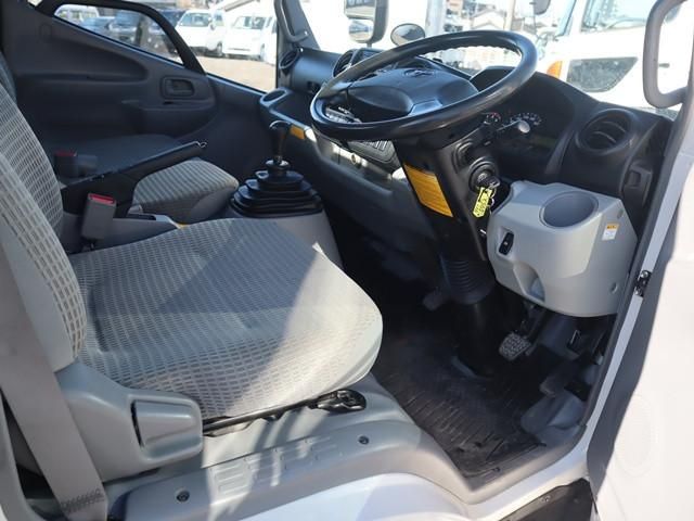 TOYOTA DYNA 2018 Image 31