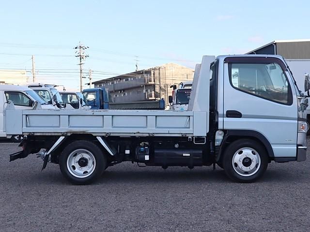 MITSUBISHI CANTER 2017 Image 31