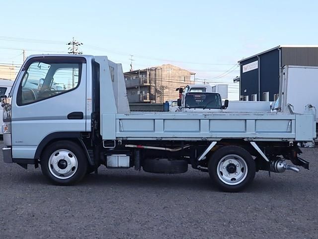 MITSUBISHI CANTER 2017 Image 31