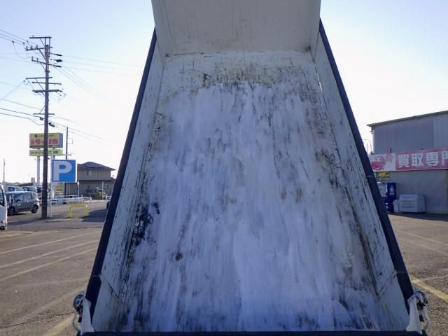 MITSUBISHI CANTER 2018 Image 31