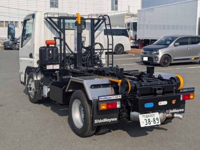 MITSUBISHI CANTER 2025 Image 31