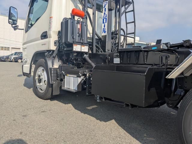 MITSUBISHI CANTER 2025 Image 31