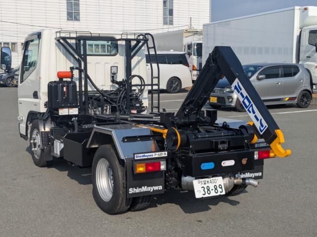 MITSUBISHI CANTER 2025 Image 31