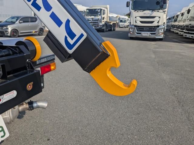 MITSUBISHI CANTER 2025 Image 31