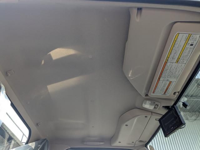 MITSUBISHI CANTER 2025 Image 31